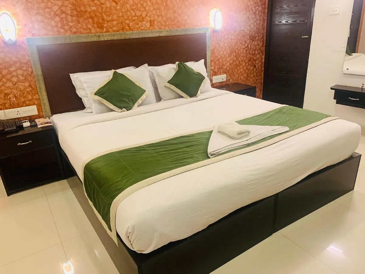 **  Hotel Greenlife Kochi Indie