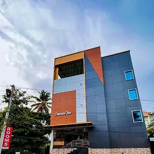 2* Hotel Emerald